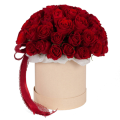 Шляпная коробка с красными розами #моно№029